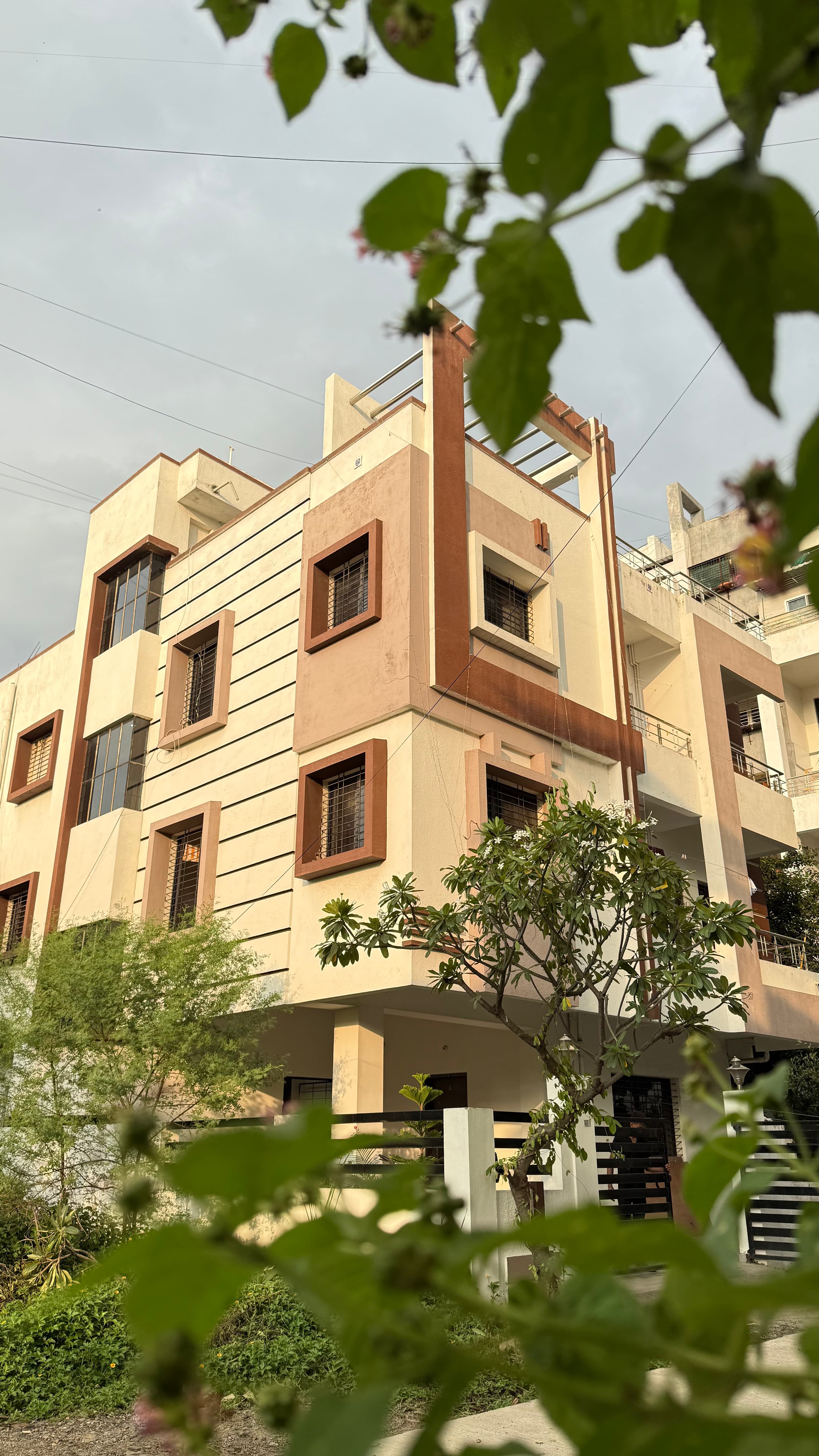 Royal Group Hotels — Luxury Hotel View 1 in Nagpur
